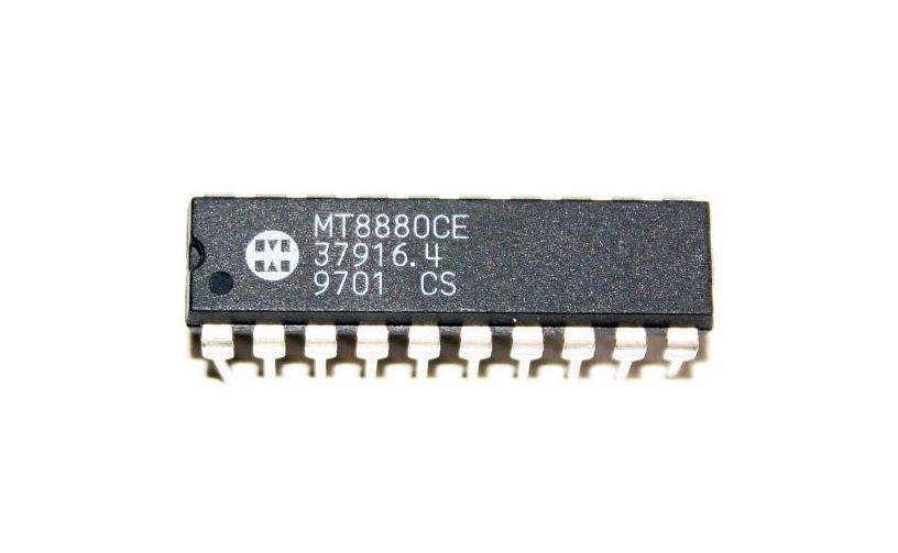 MT8880CE (Integrated DTMF Transceiver)