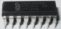 IC 744052 (4-Channel Multiplexer)